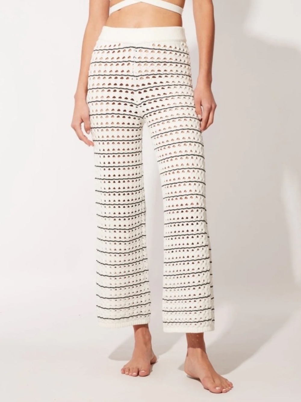 The Logan Crochet Wide-Leg Pants - Cream/Black